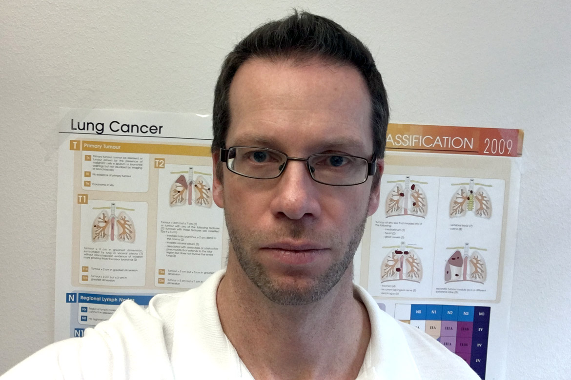 Wolfgang Greger, intern- och lungspecialist. Berättar om immunterapi och andra nya behandlingsmetoder.